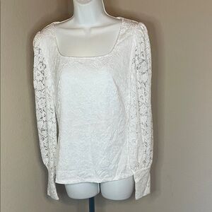 White House Black Market Cream Lace Top